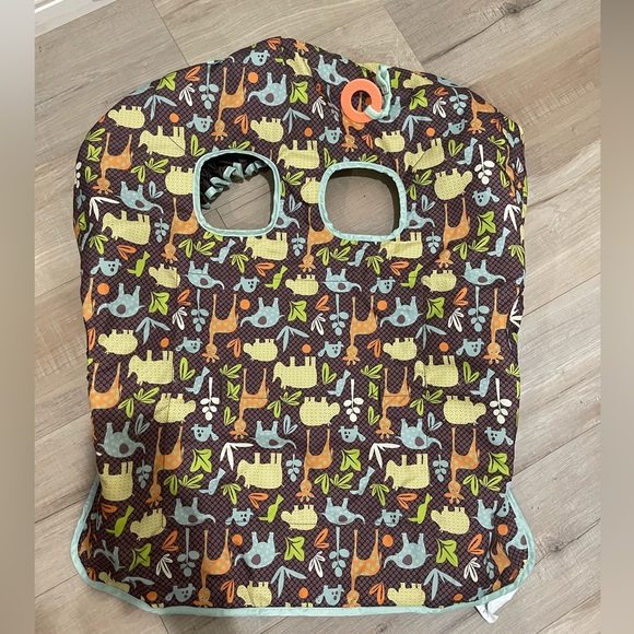 2 in 1 compact Cart/high chair Cover - Picture 5 of 6